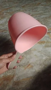 ảnh về sản phẩm gáo nhựa nhật Vĩ Hưng