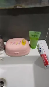 Ảnh về hộp xà bông có nắp Vĩ Hưng