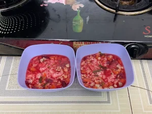 Ảnh tô nhựa vuông Vĩ Hưng