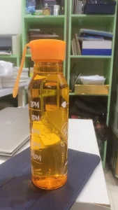 sản phẩm bình nước 500ml vàng trong Vĩ Hưng