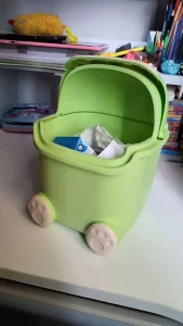Ảnh về thùng rác nhựa mini dino