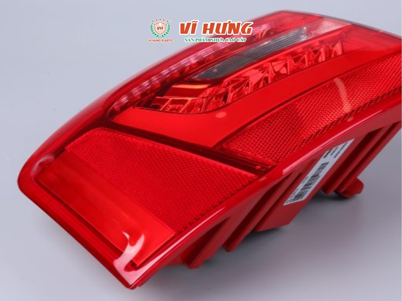 Nhựa Acrylic dùng để sản xuất phụ kiện cho ô tô