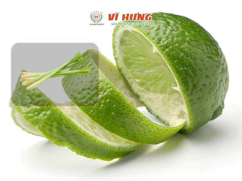 Khử mùi nhựa mới bằng hỗn hợp chanh và sả